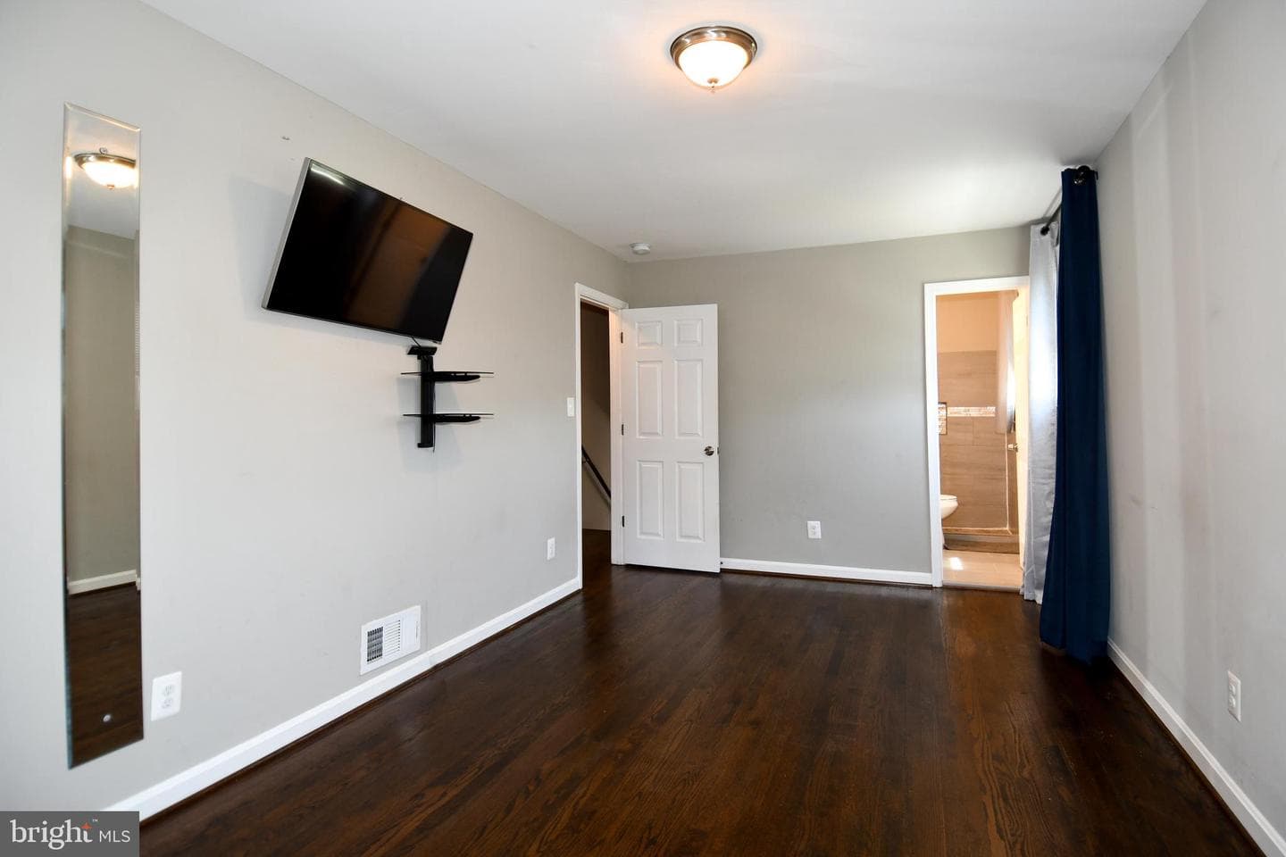 5815 Arbroath Drive photo 22