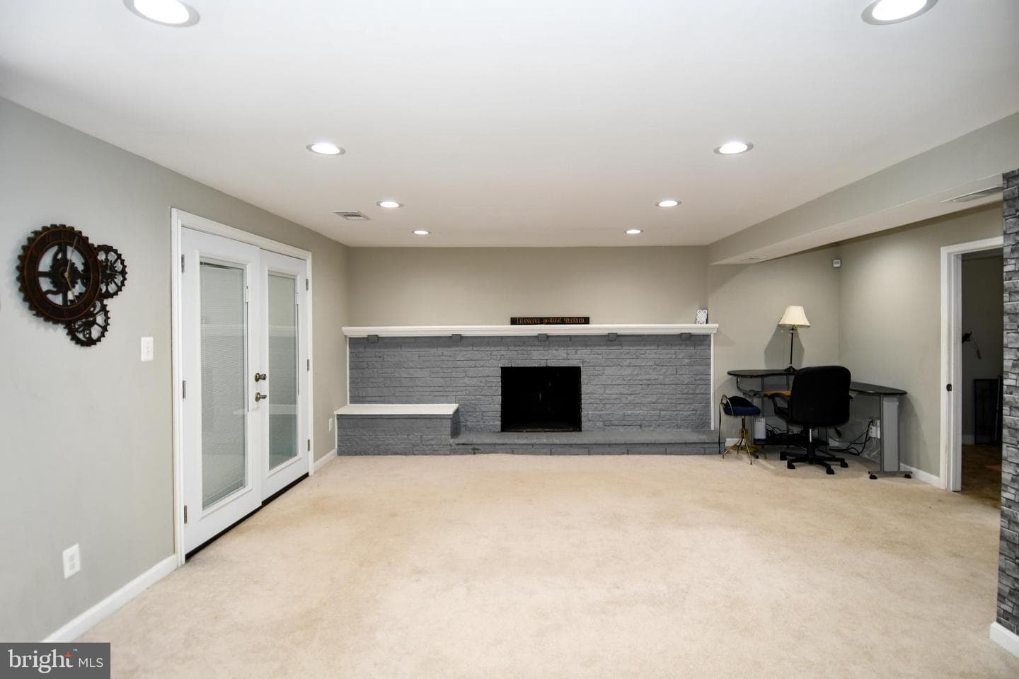 5815 Arbroath Drive photo 34
