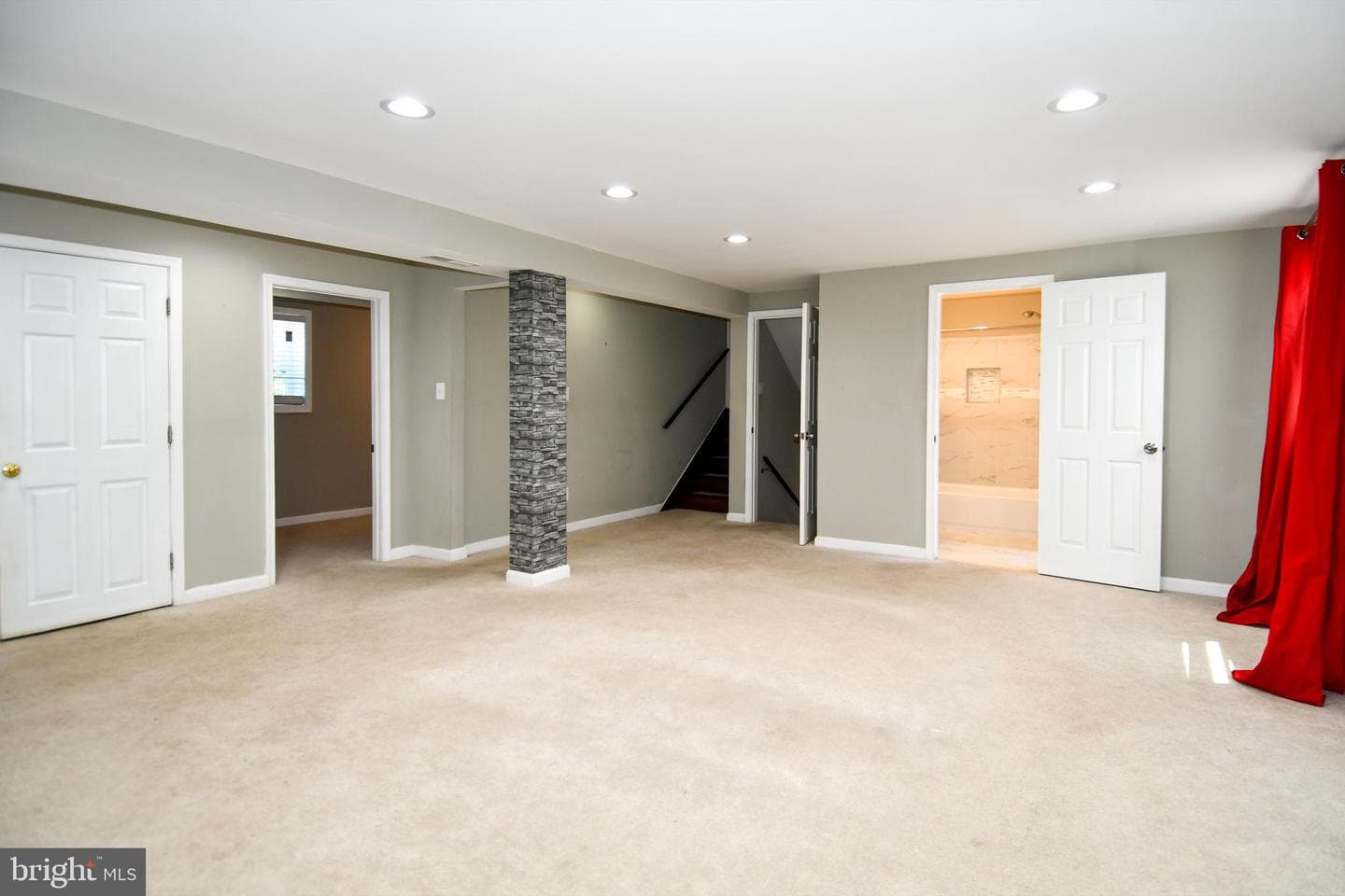 5815 Arbroath Drive photo 36