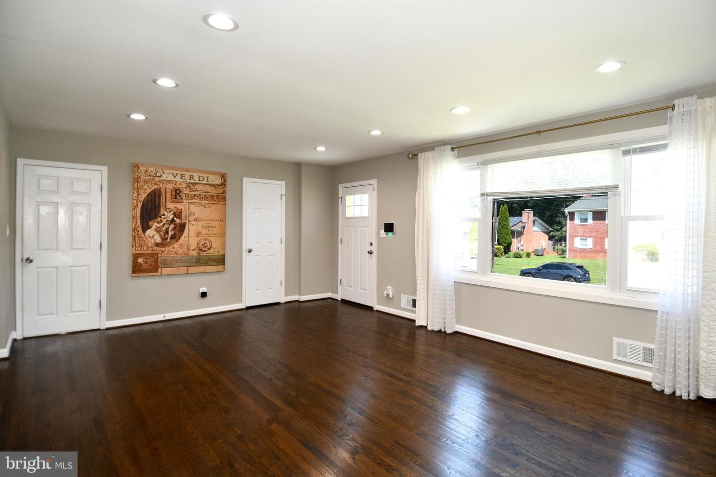 5815 Arbroath Drive photo 6