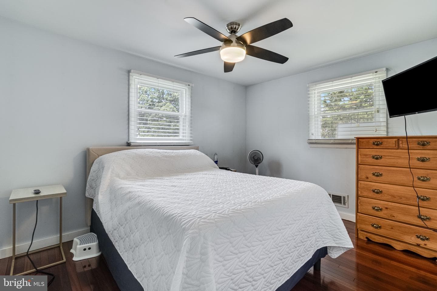 5709 Spruce Drive photo 7