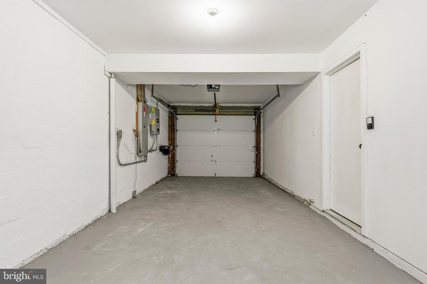 4801 Iverson Place photo 32