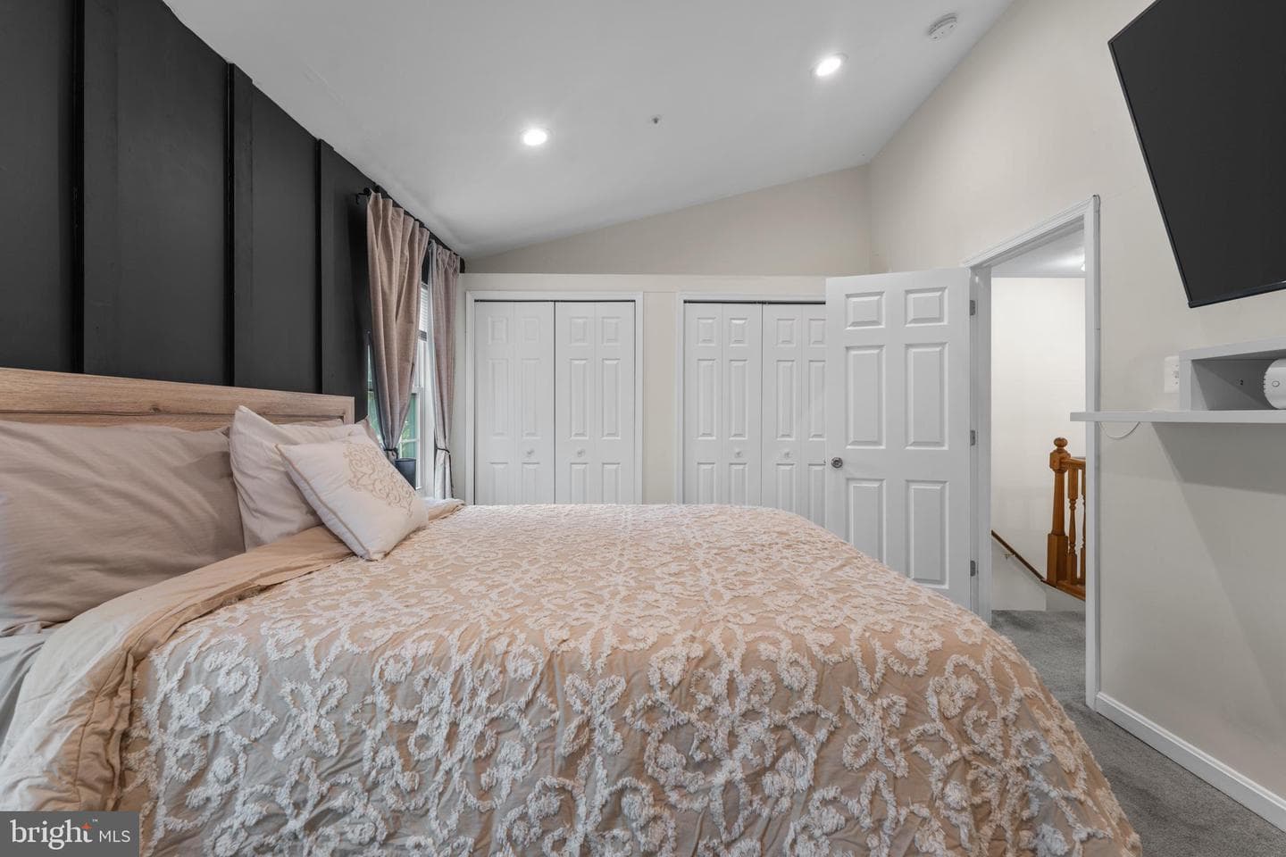 1727 Countrywood Court photo 32