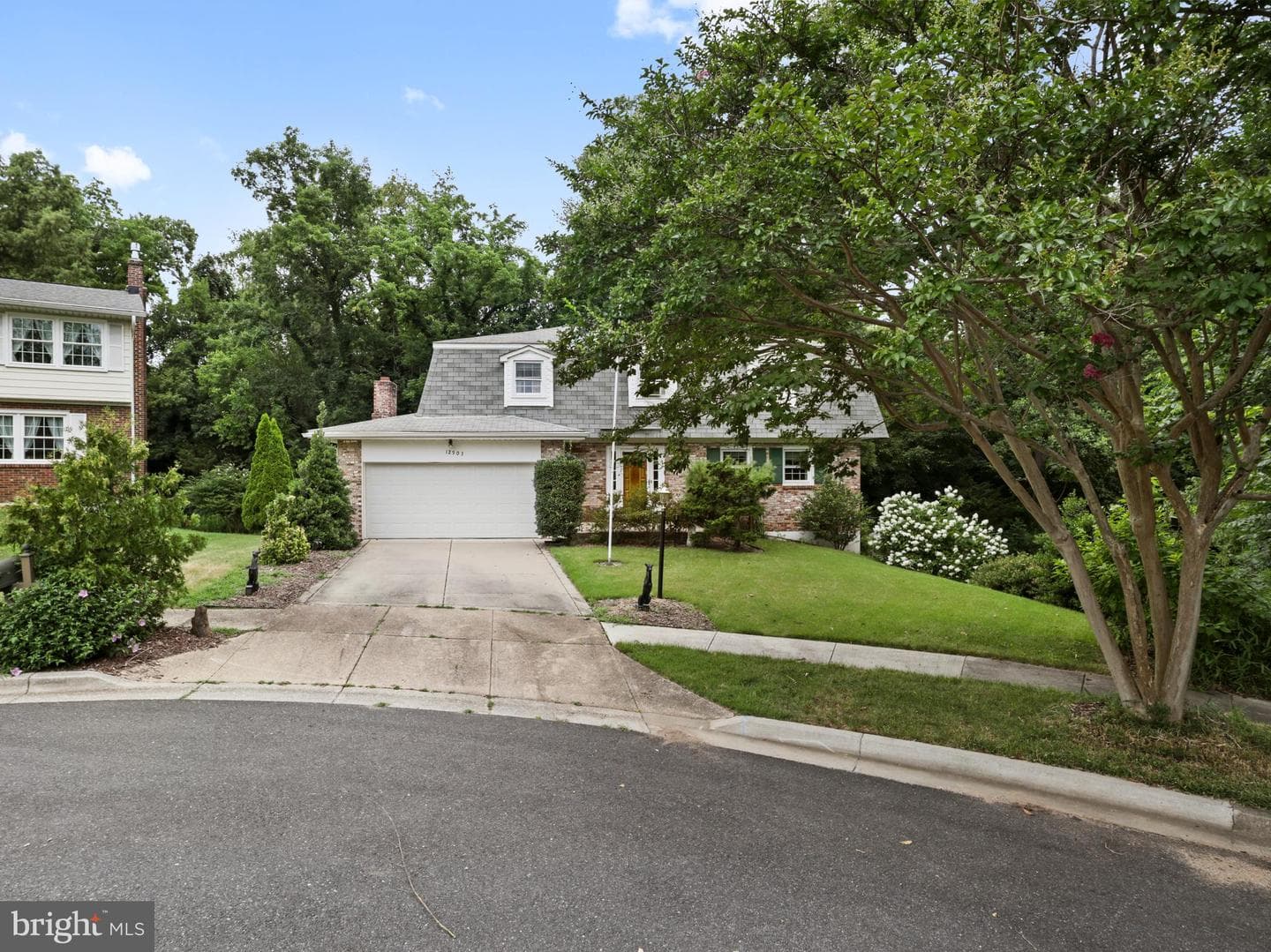 12903 Dauphin Court photo 3