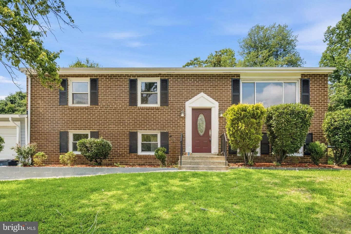 9003 Mill Court photo 1