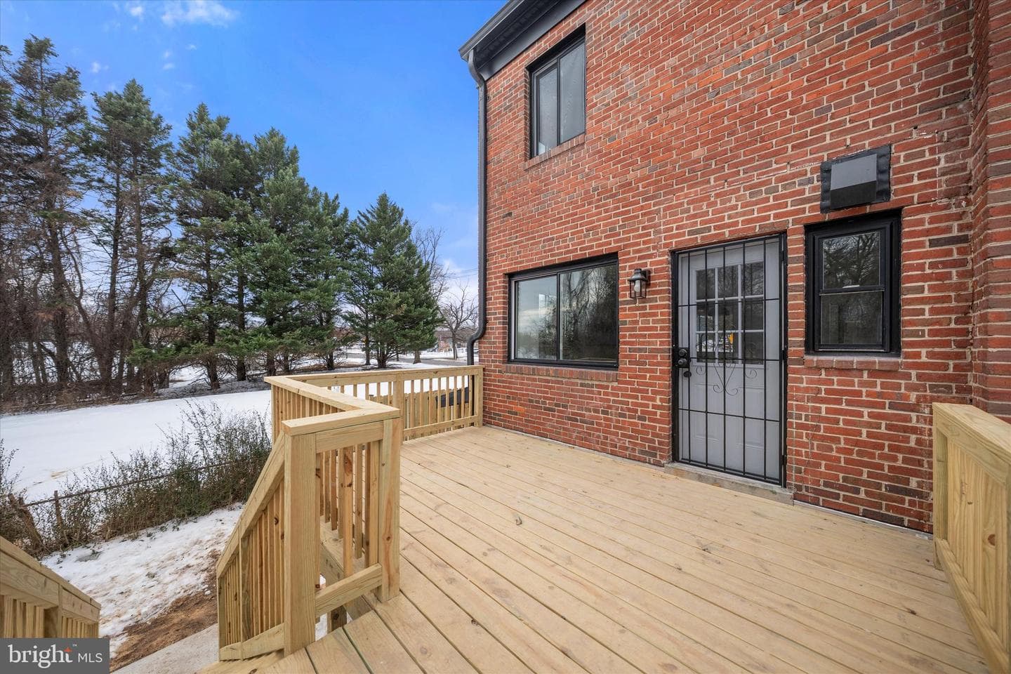 4933 38th Avenue photo 21