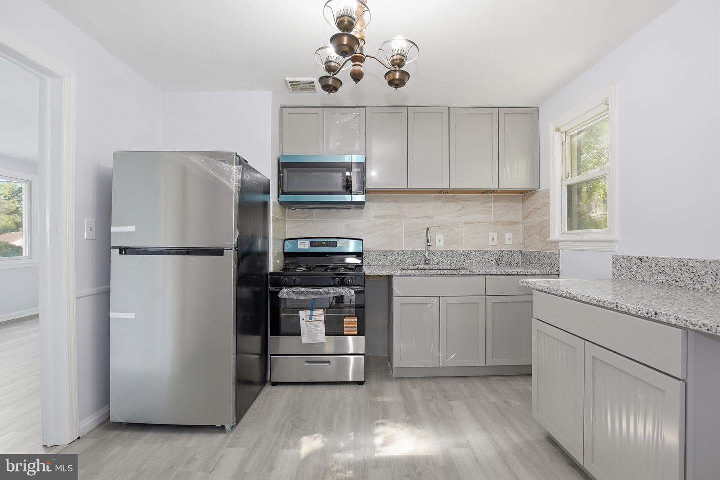 9712 51st Avenue photo 10
