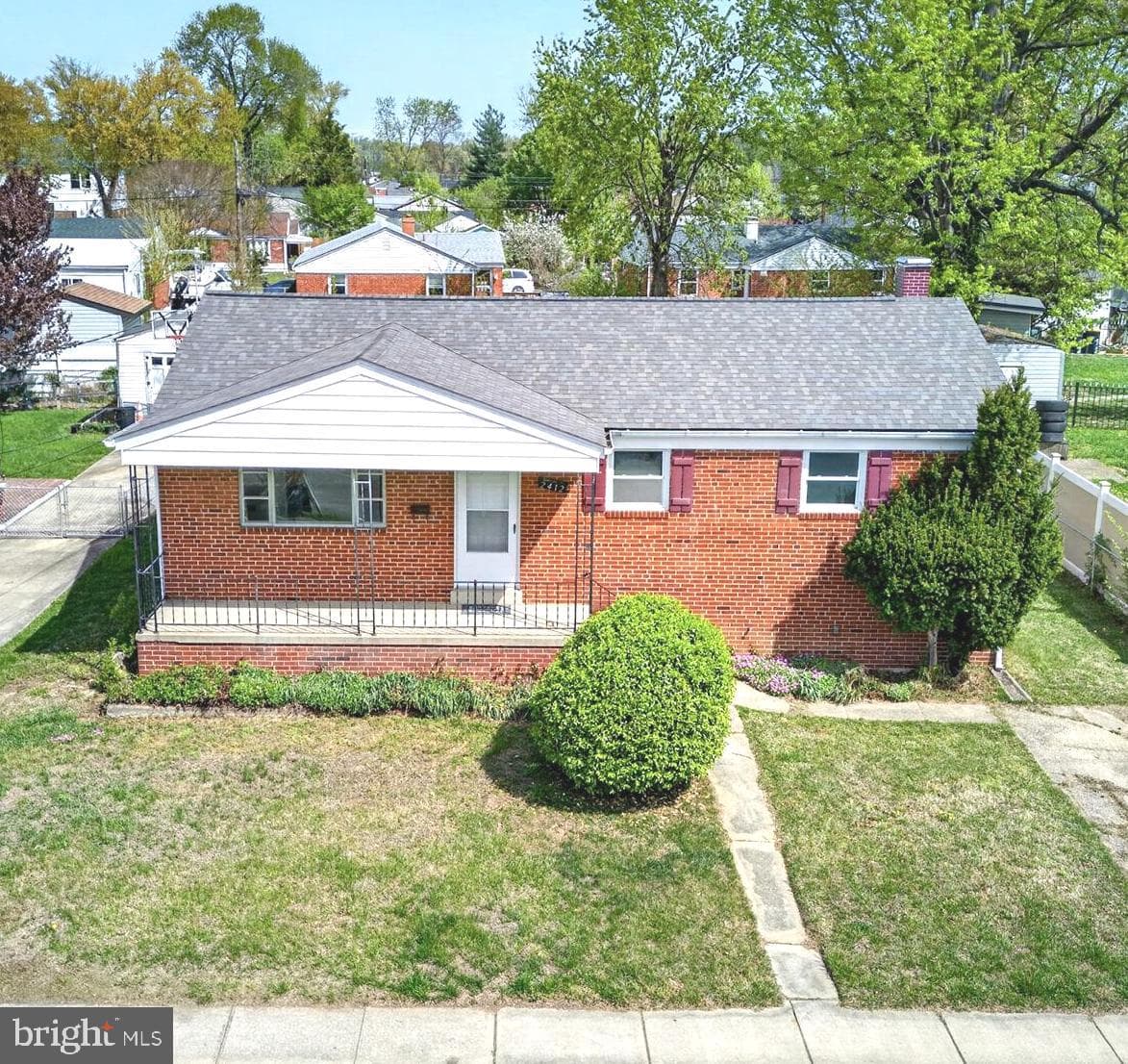 2412 Fordham Street photo 1