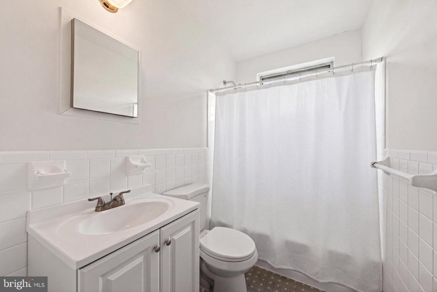 2412 Fordham Street photo 28
