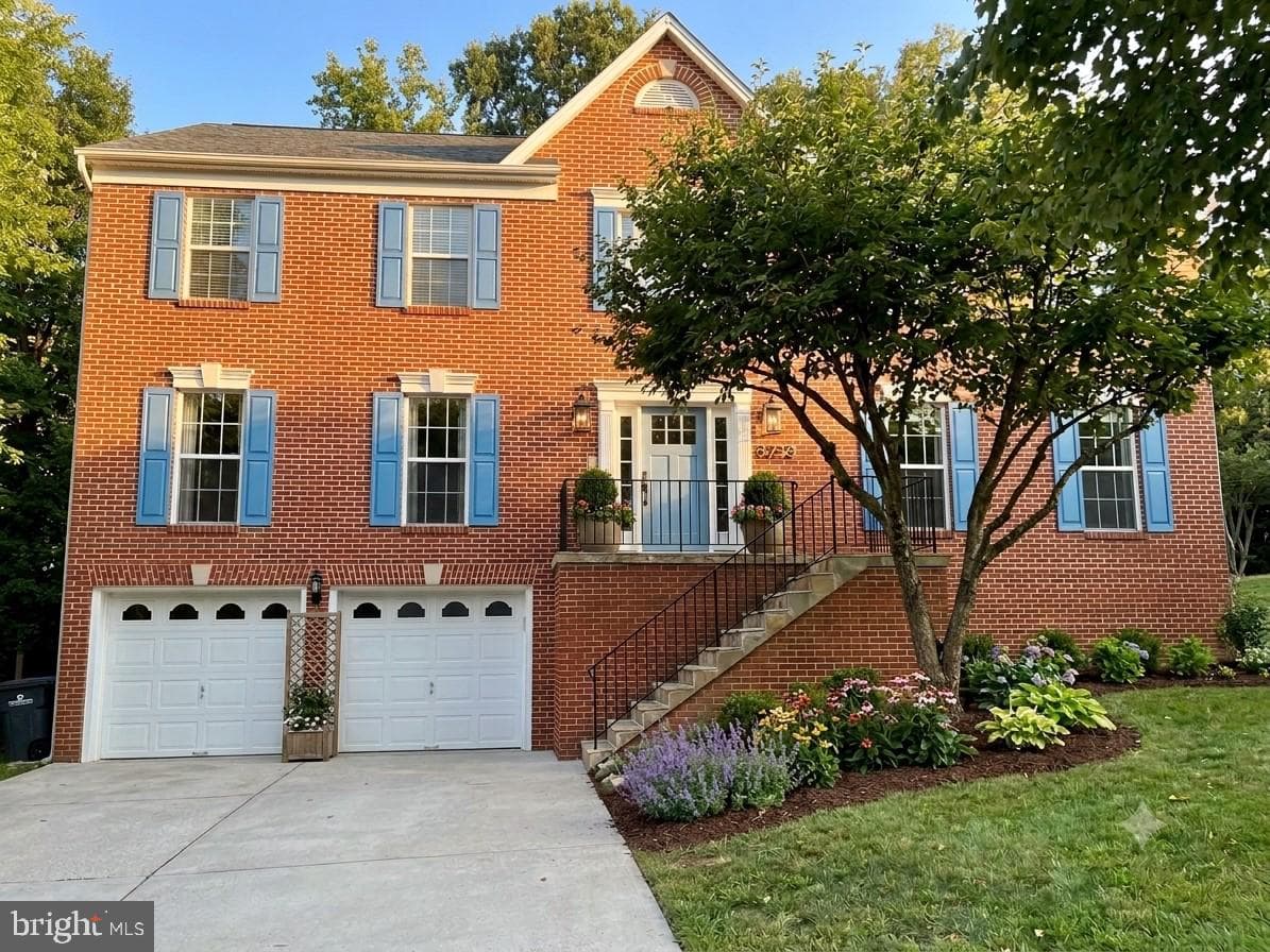 4805 Ashford Place photo 1
