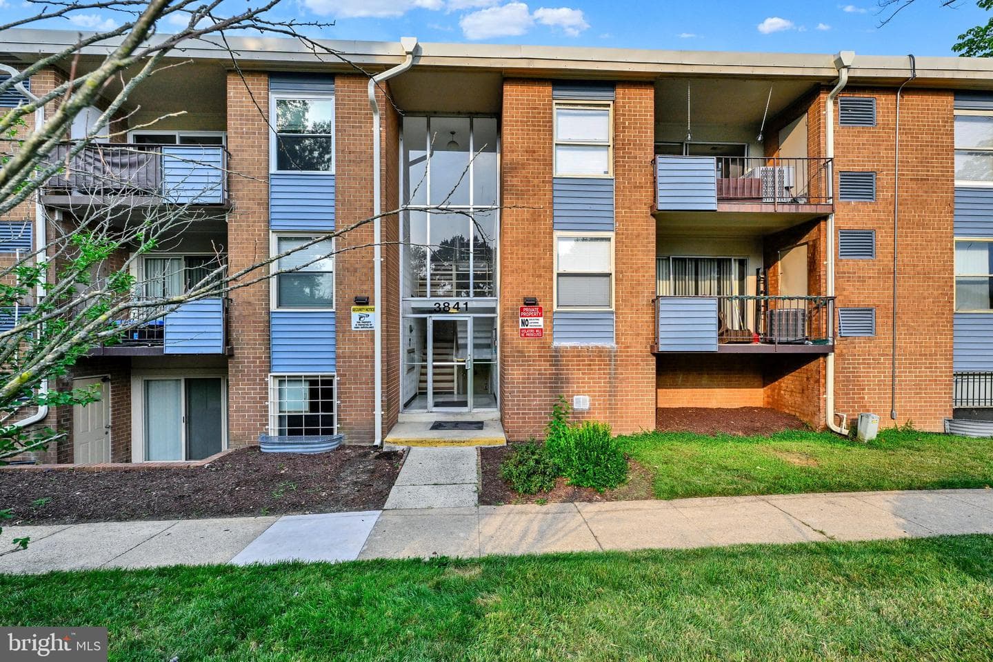 3841 Saint Barnabas #201 photo 1