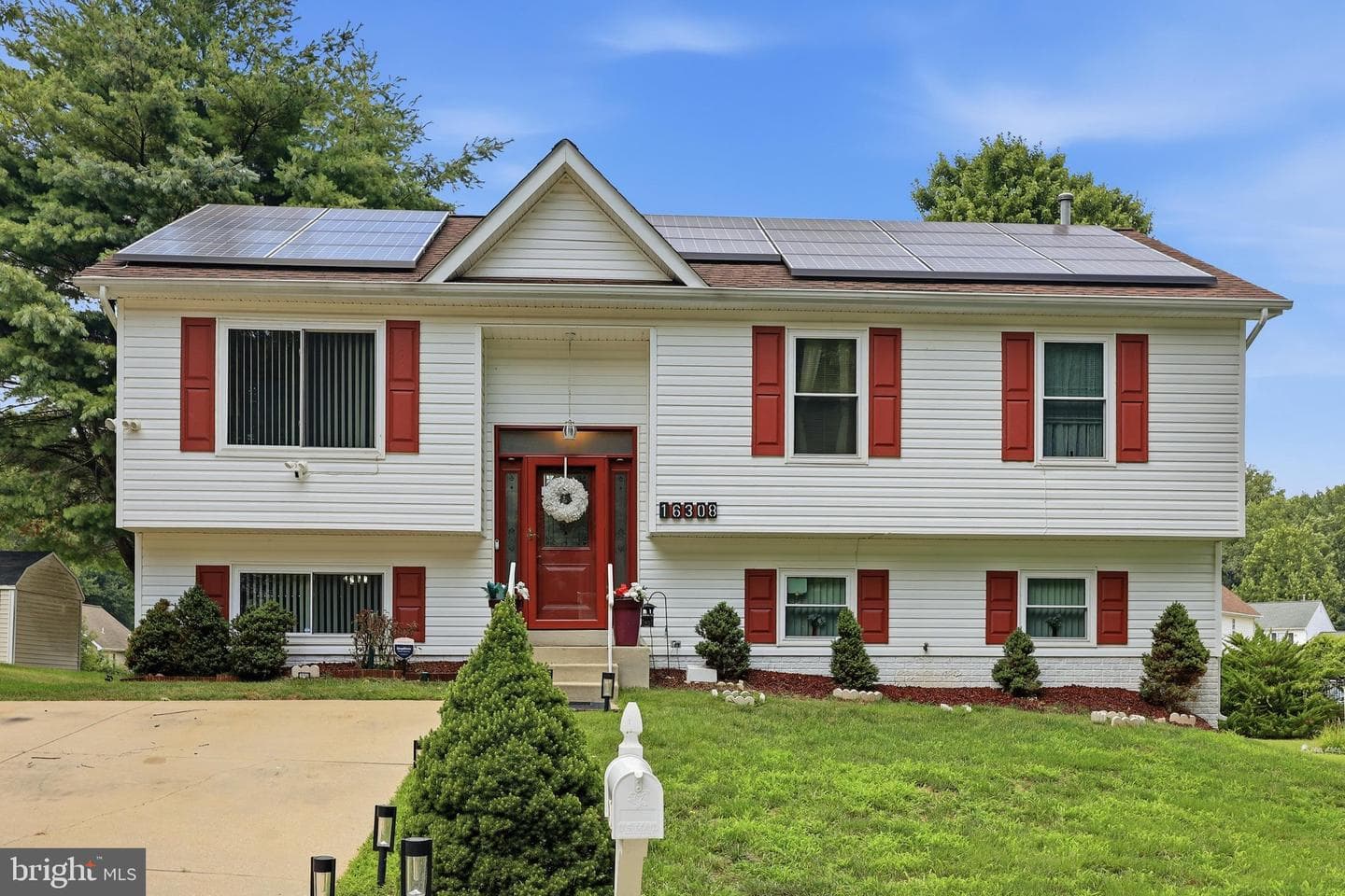 16308 Marsham Drive photo 1