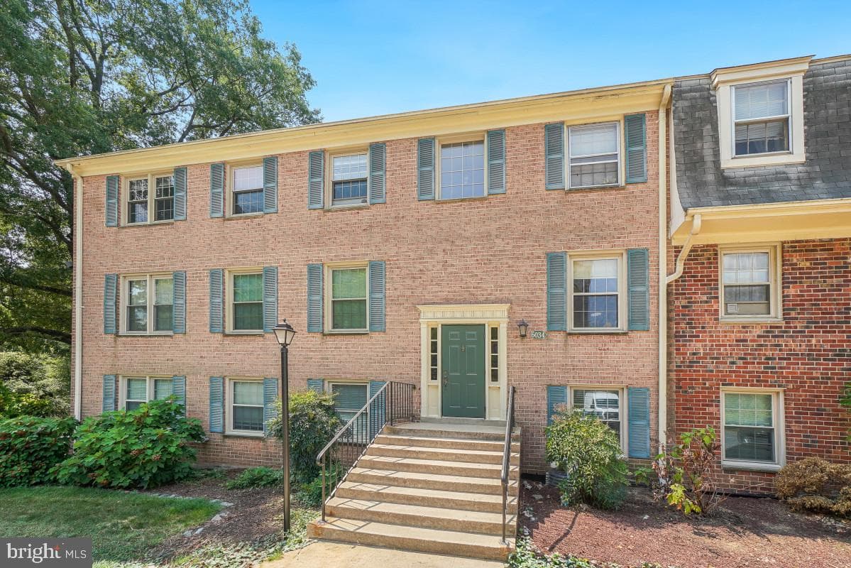 6034 Westchester Park Drive #6034 301 photo 1