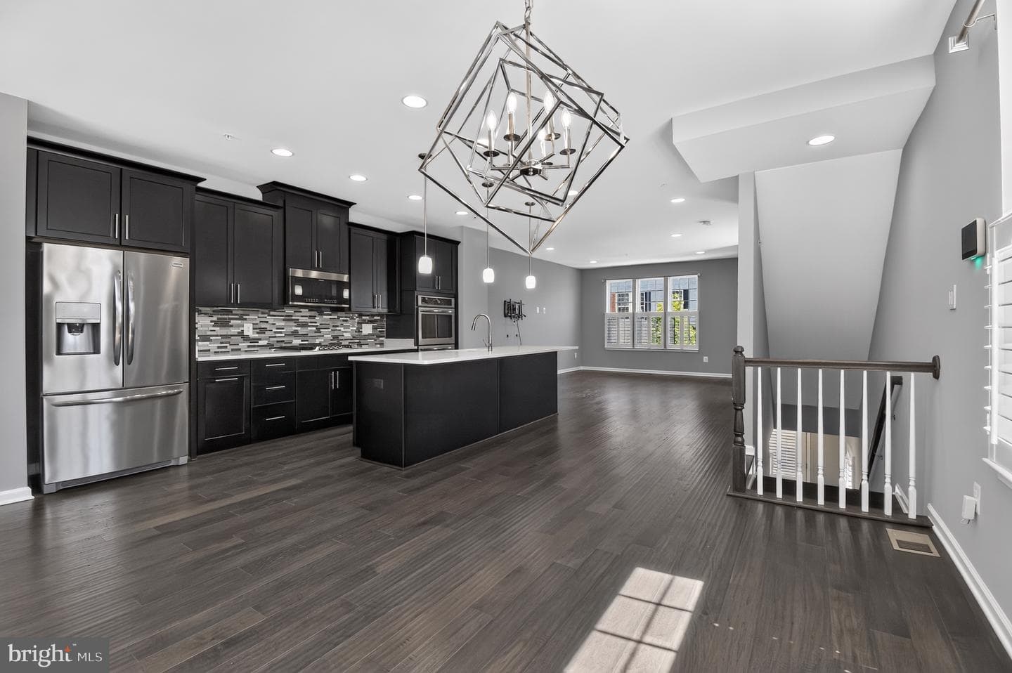 2922 Pinebrook Road photo 1