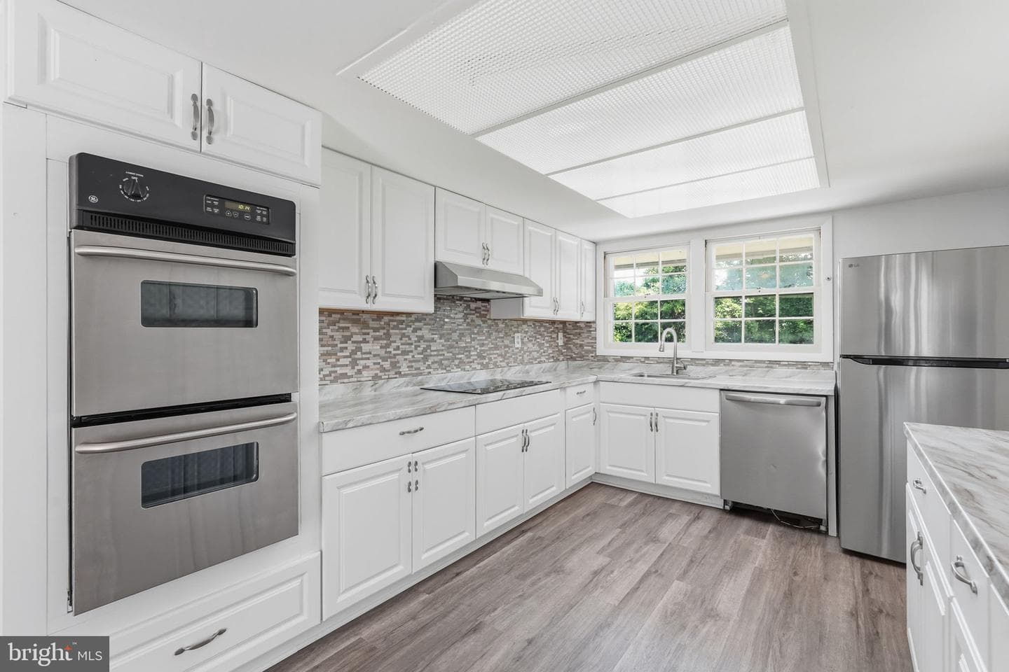 10810 White House Road photo 1