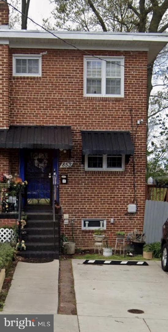 853 Neptune Avenue photo 1