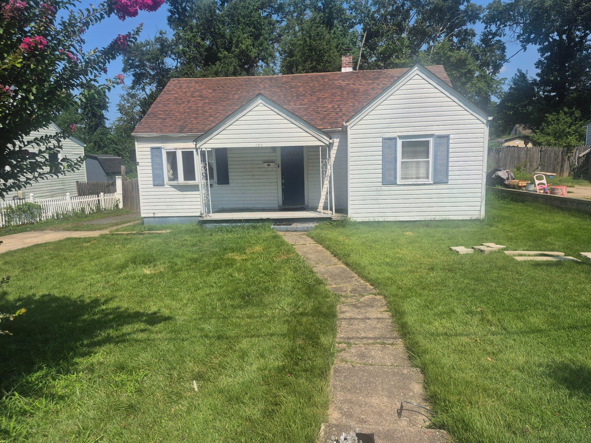 103 Mohican Drive photo 1