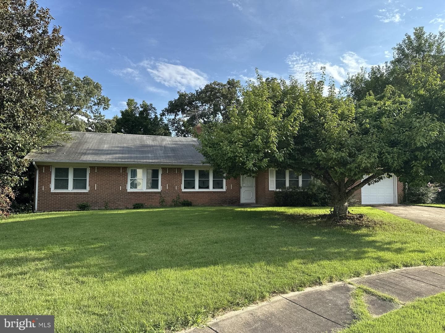 5601 Gwynndale Place photo 1