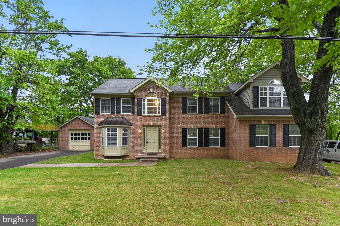 7704 Kitteredge Drive photo 1