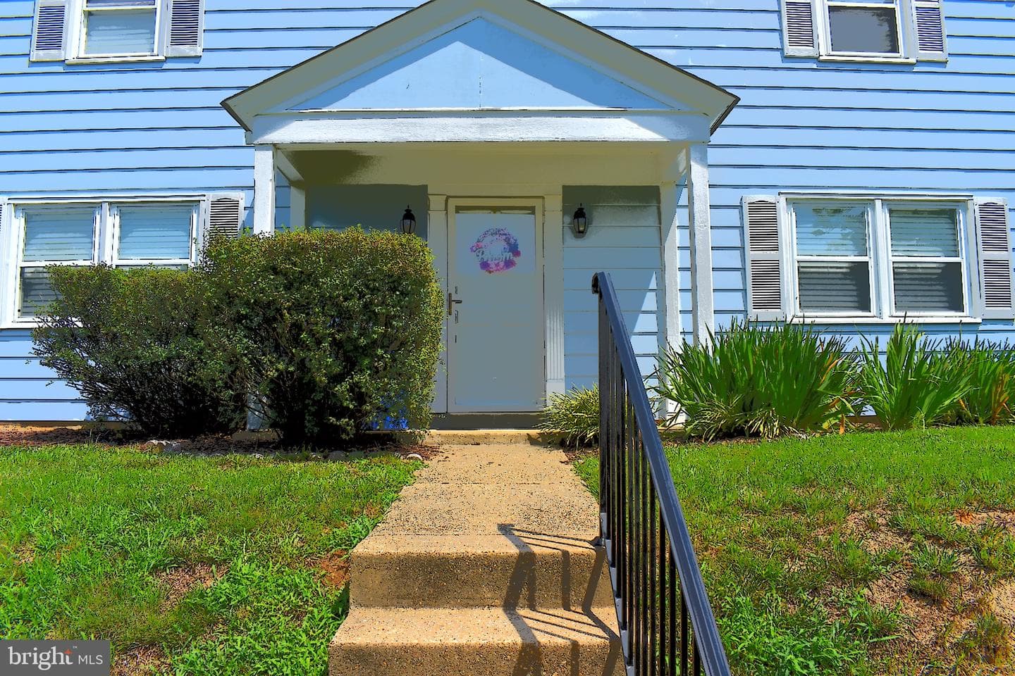 12547 Woodstock Drive E photo 1