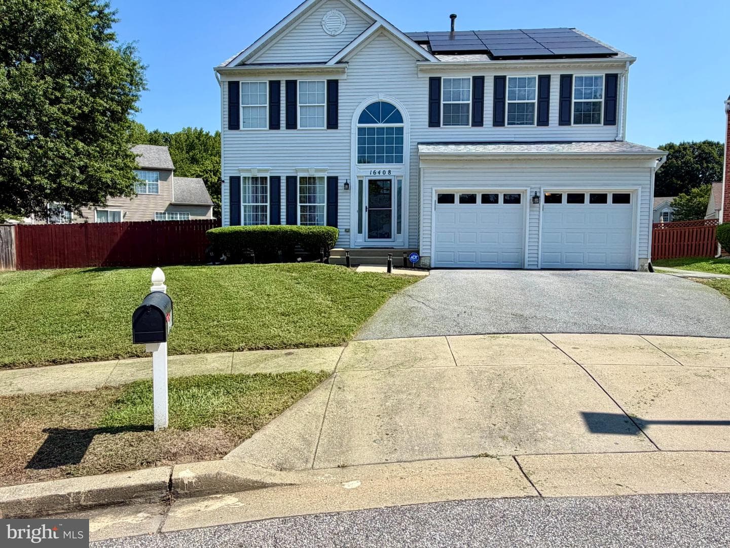 16408 Edgepark photo 1