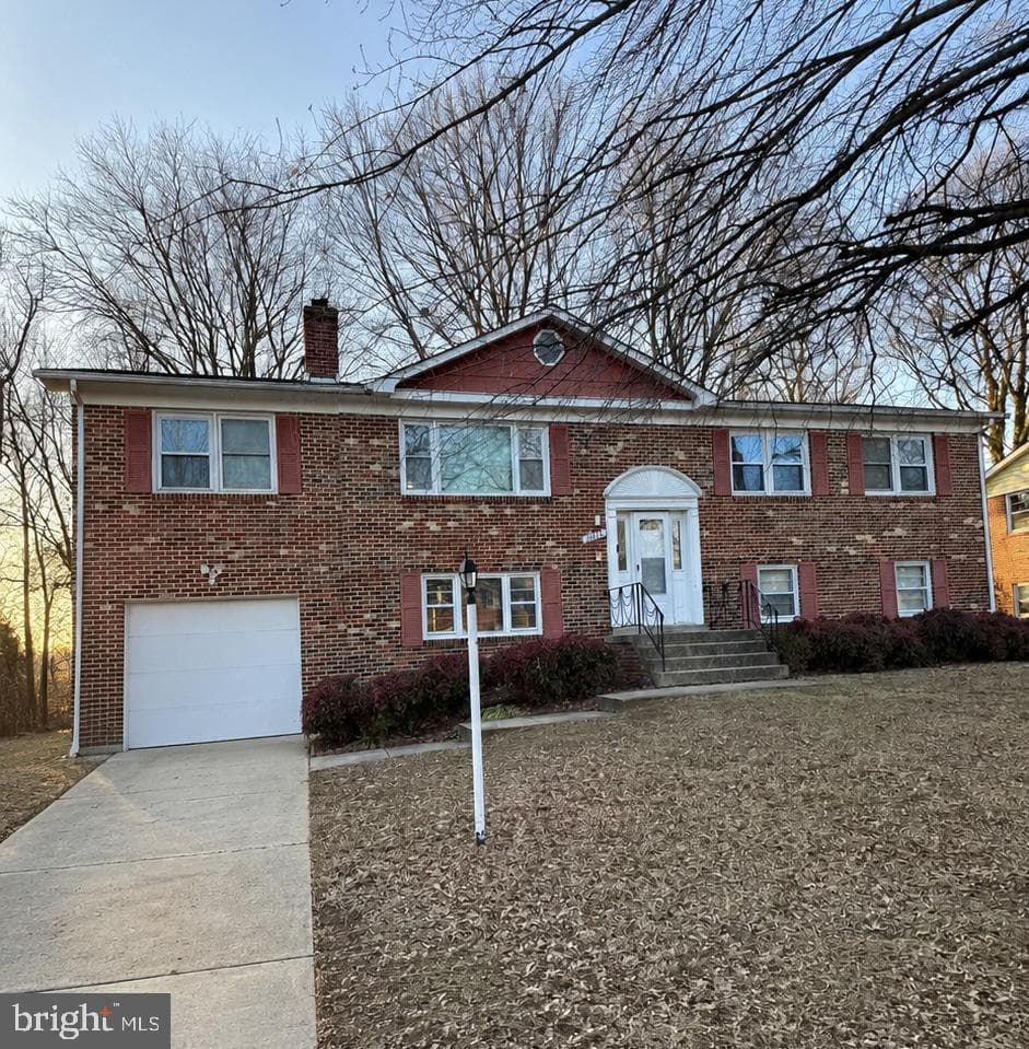 12015 Hickory Drive photo 1