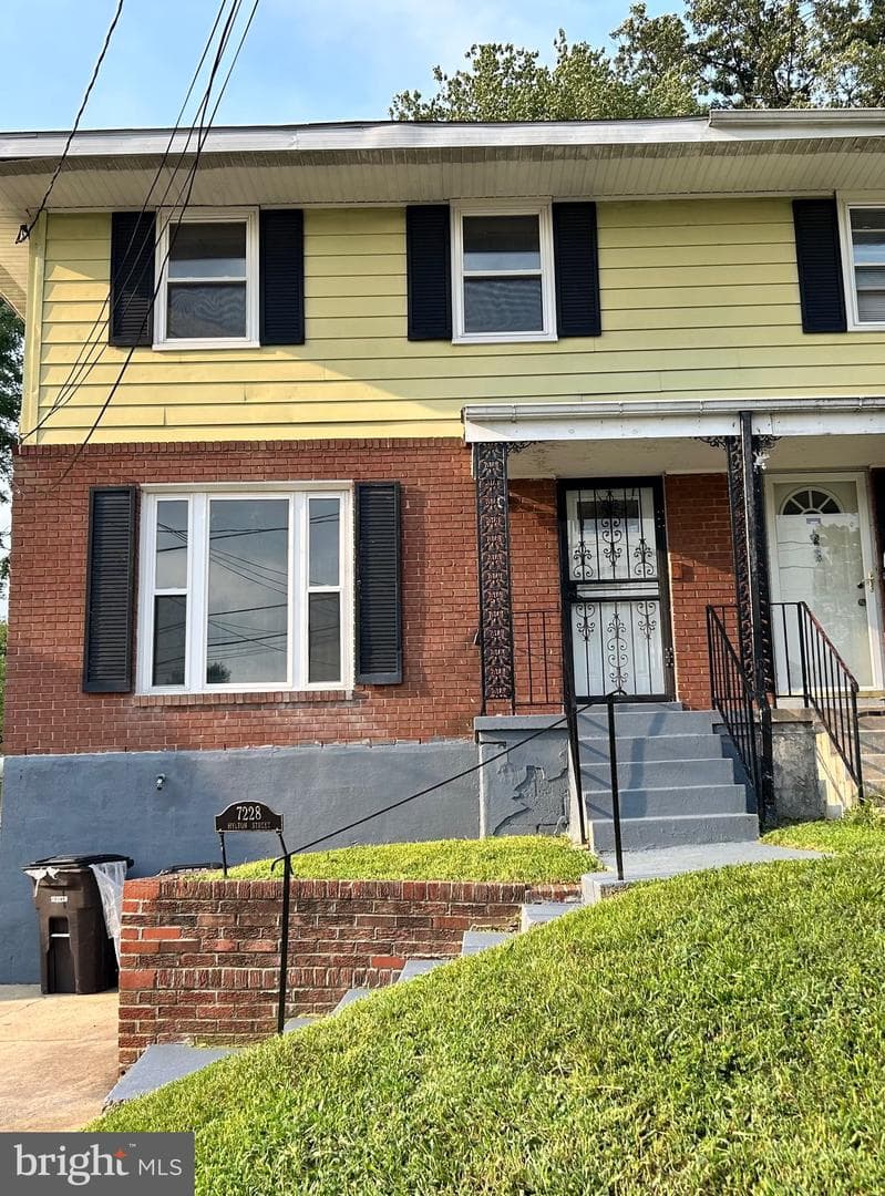 7228 Hylton Street photo 1