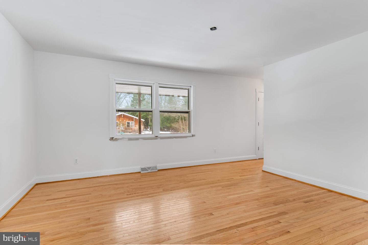 109 Secor Road photo 21