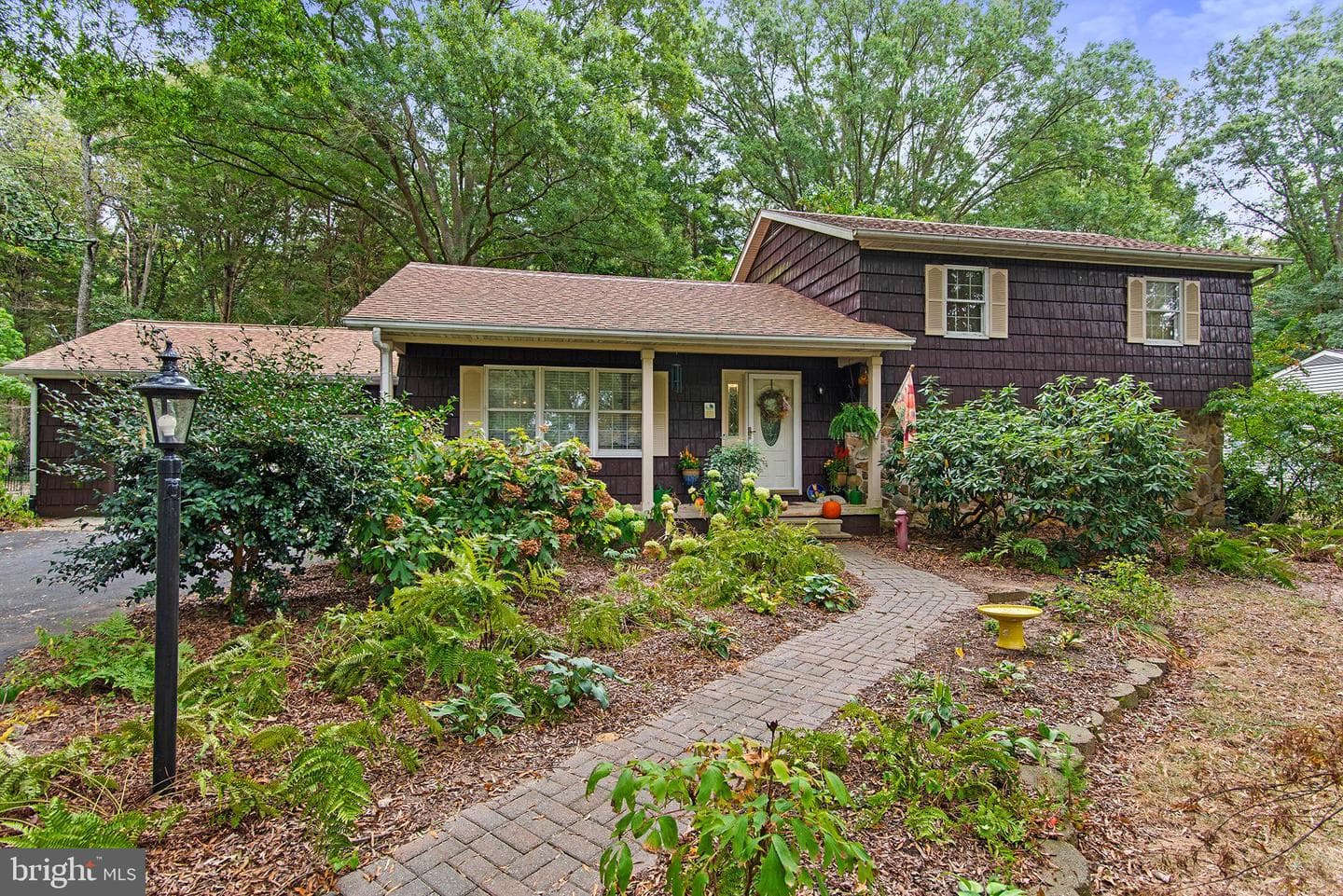 125 Primrose Road photo 1