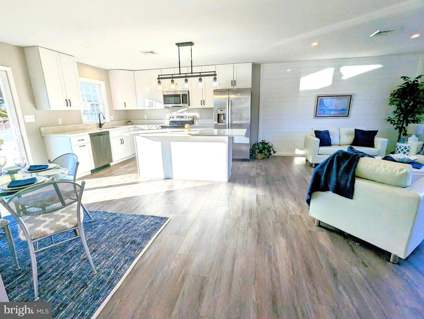 1340 Queen Anne Drive photo 14