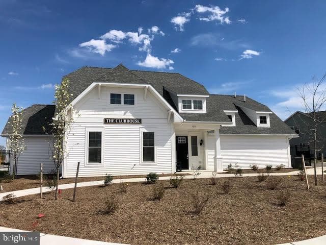 233 Jessica Lyn Avenue photo 24