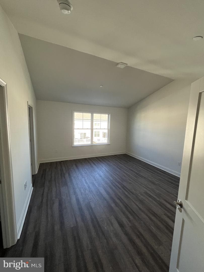 241 Jessica Lynn Avenue photo 14