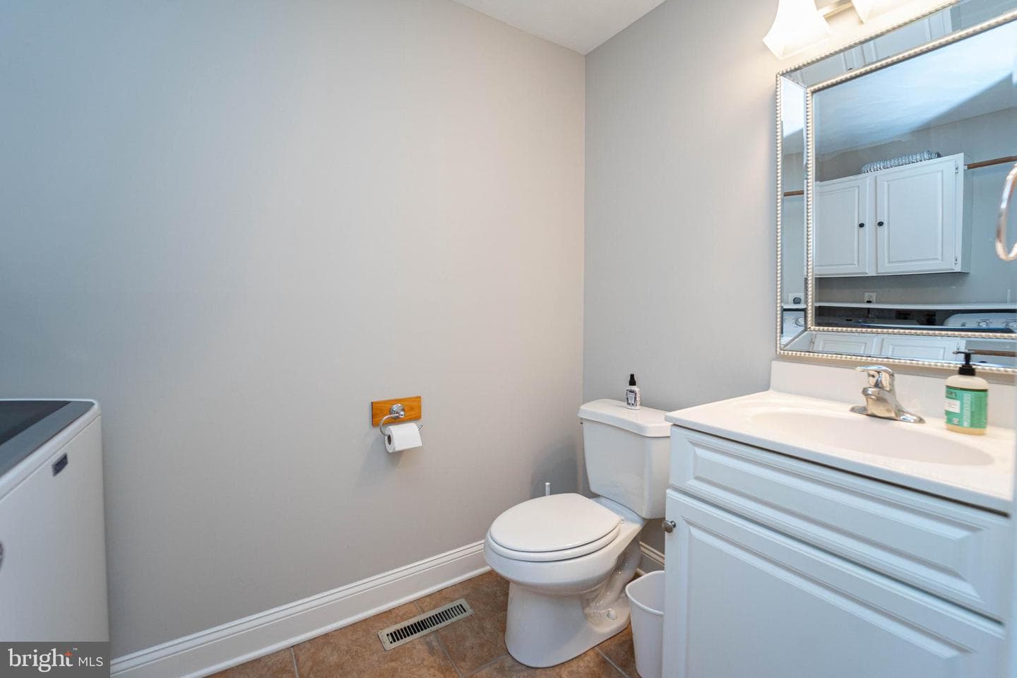118 Virginia Road photo 15