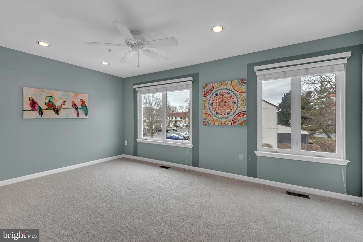 51 Queen Caroline Court photo 33