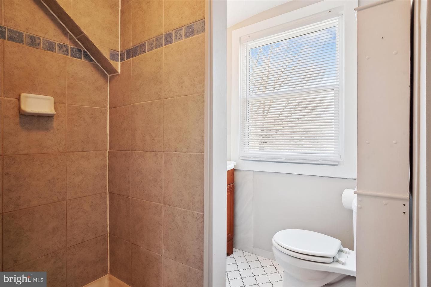 125 Bay Drive photo 28