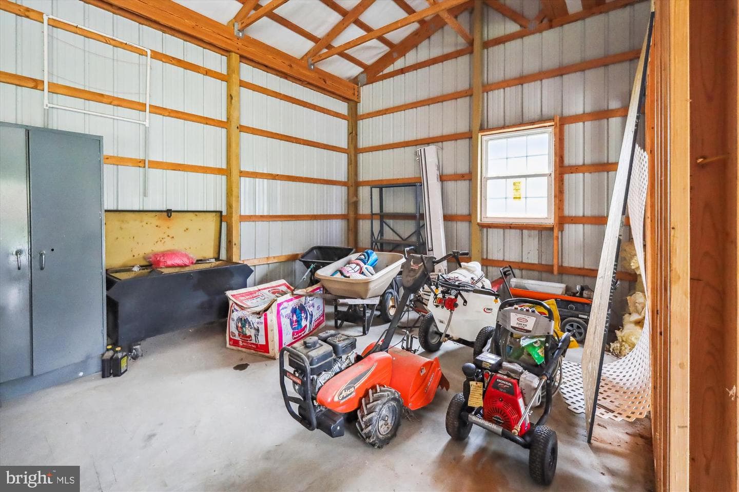 1212 Rabbit Hill Road photo 50