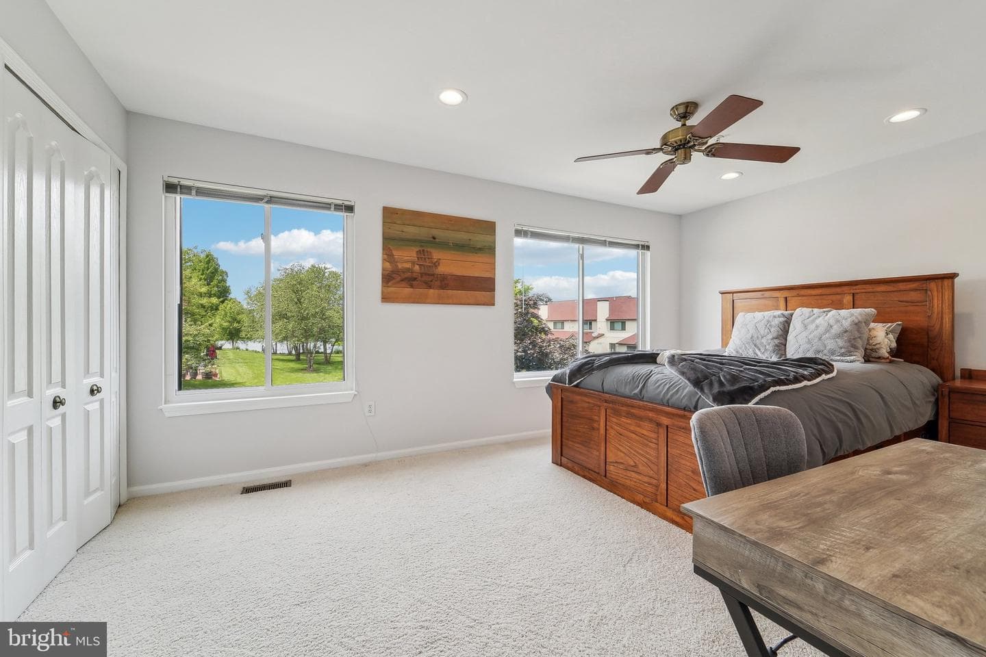 49 Queen Guinevere Way photo 27