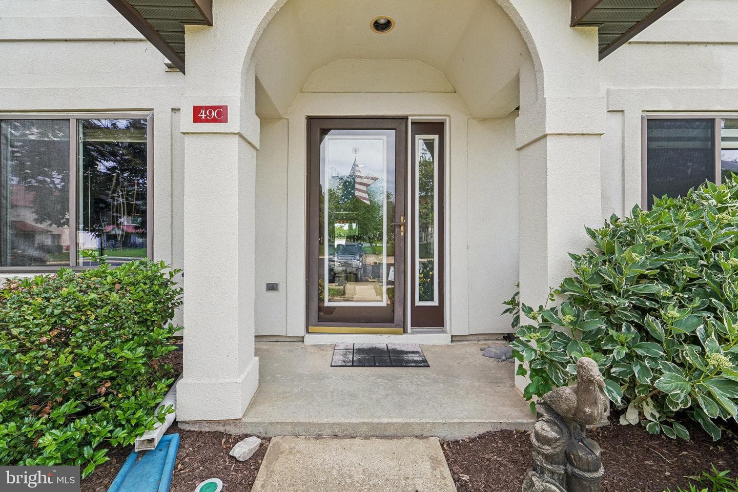 49 Queen Guinevere Way photo 5