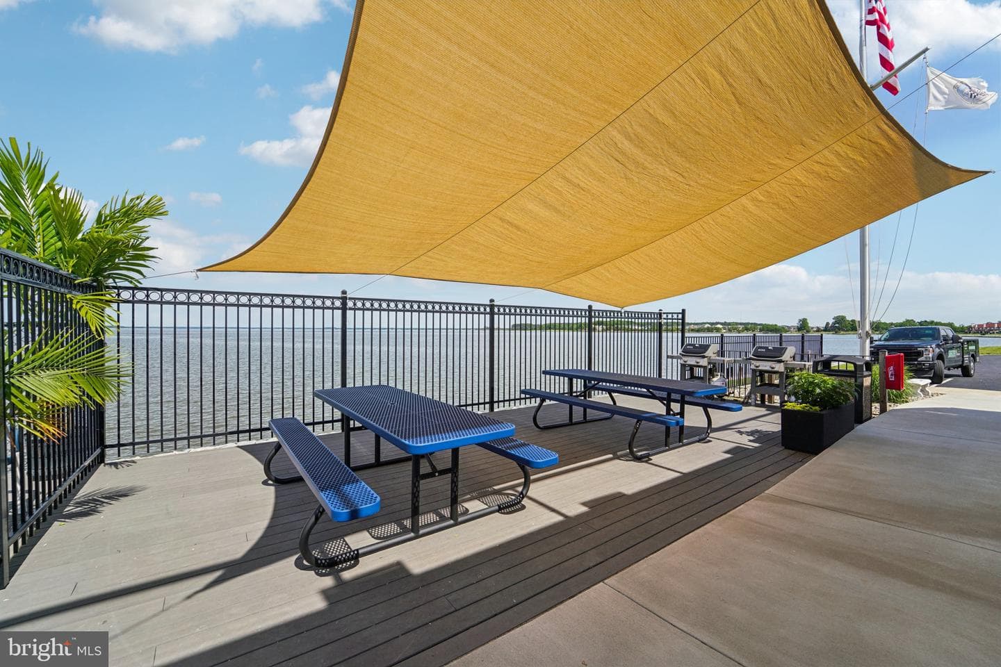 49 Queen Guinevere Way photo 58