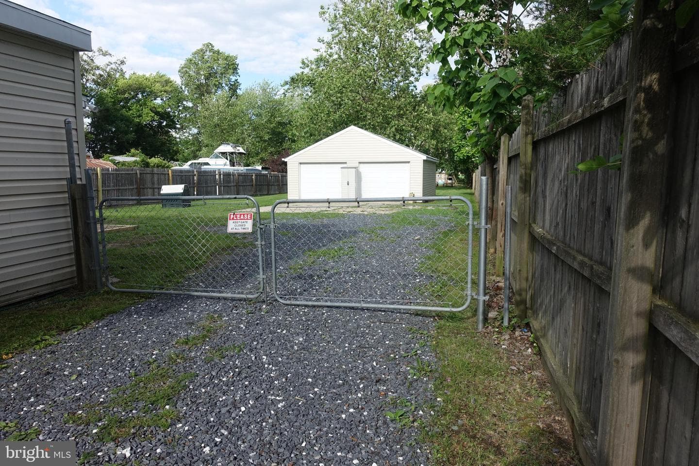413 Dominion Road photo 28