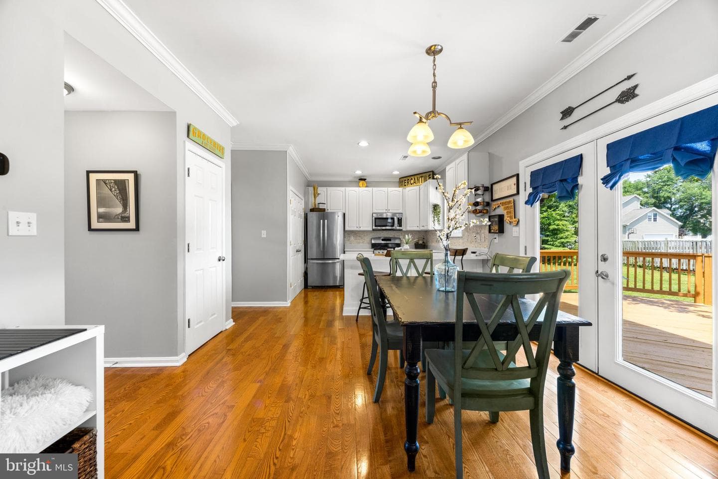 412 Hanna Court photo 13
