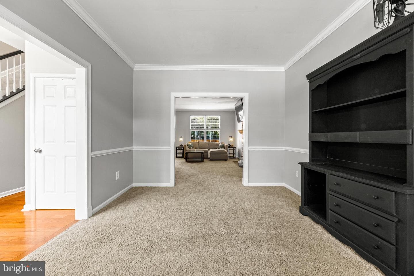 412 Hanna Court photo 20