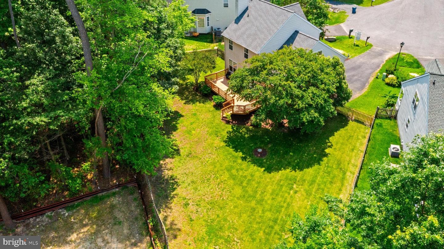 412 Hanna Court photo 43