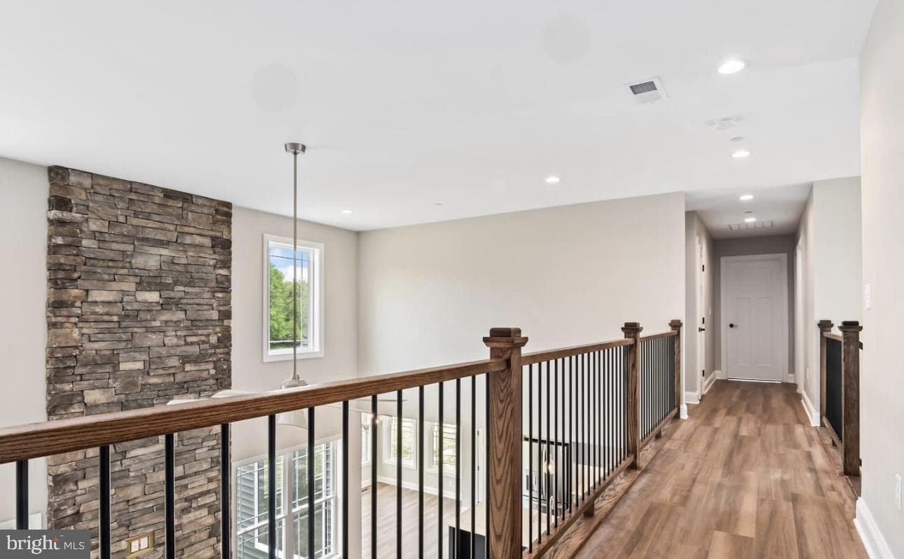 107 Thicket Court photo 17
