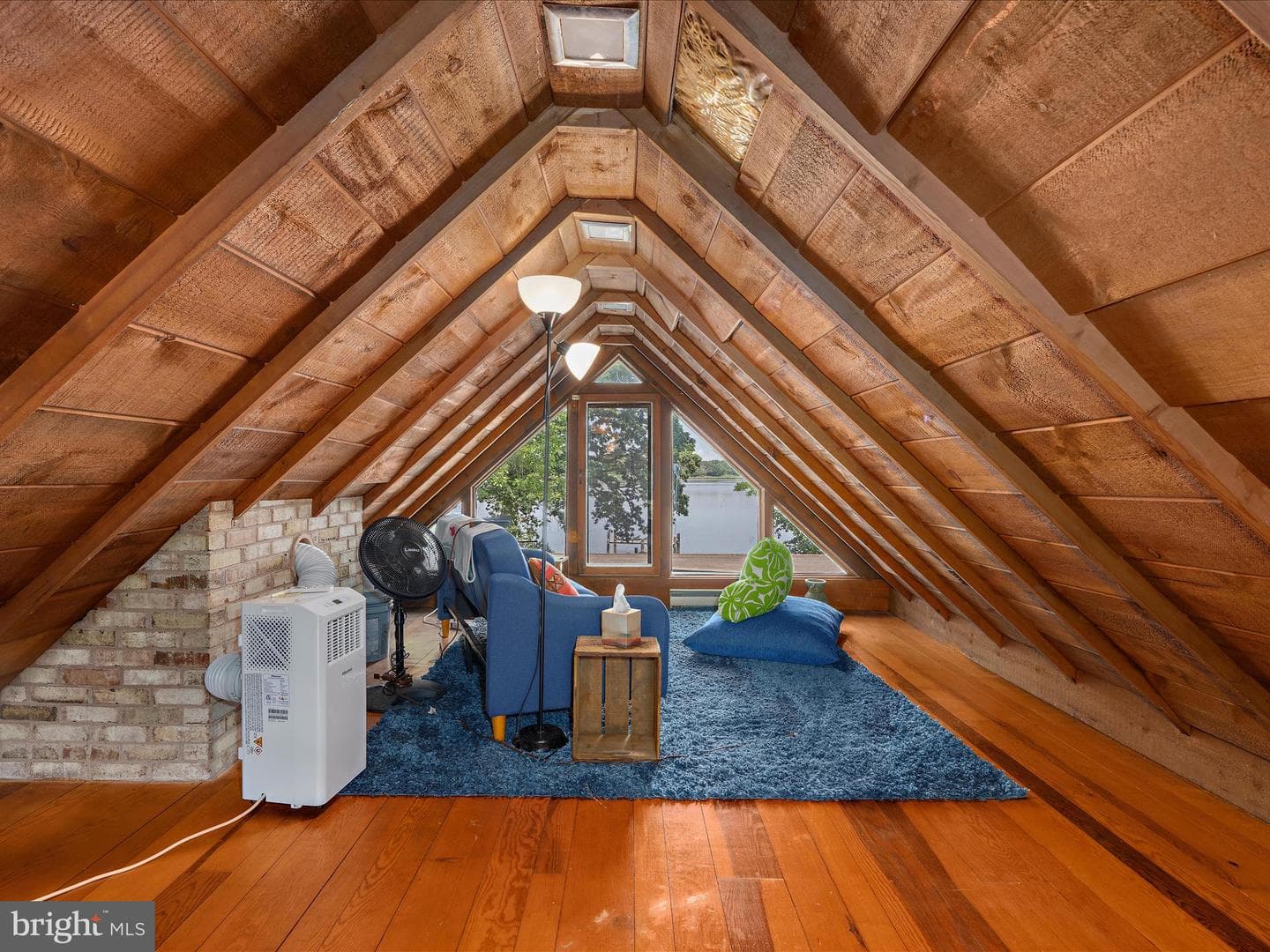 209 Rivershore Road photo 35
