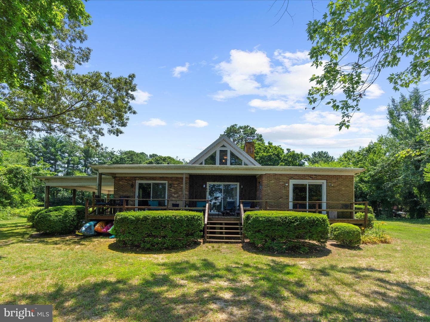 209 Rivershore Road photo 4