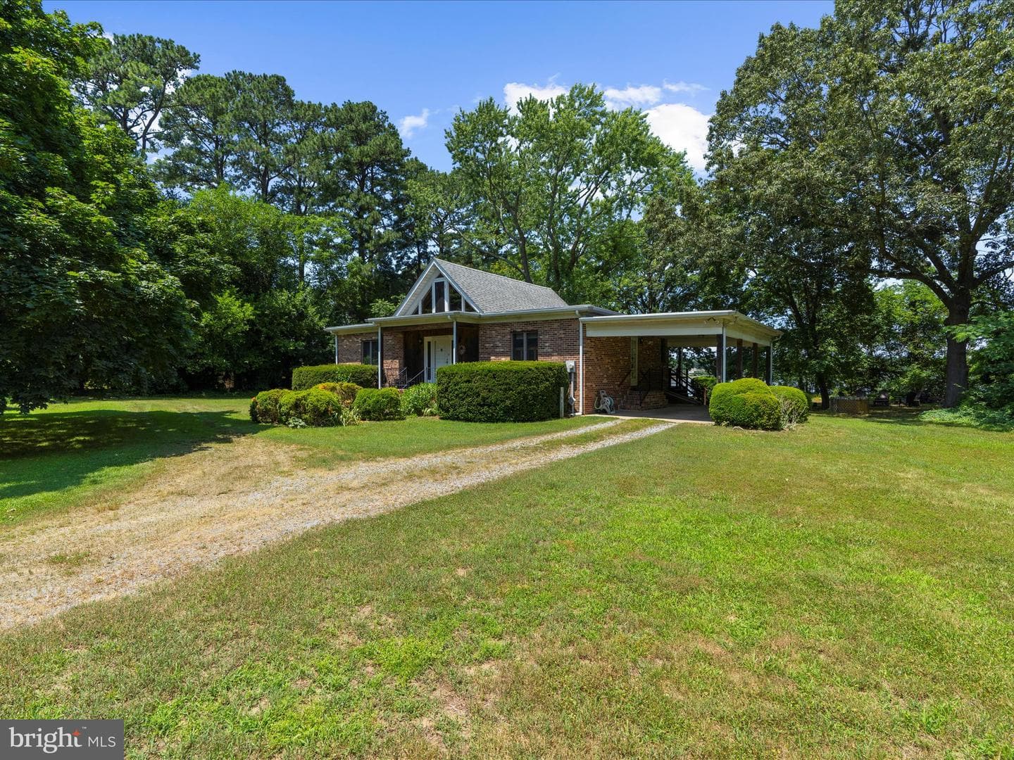 209 Rivershore Road photo 8