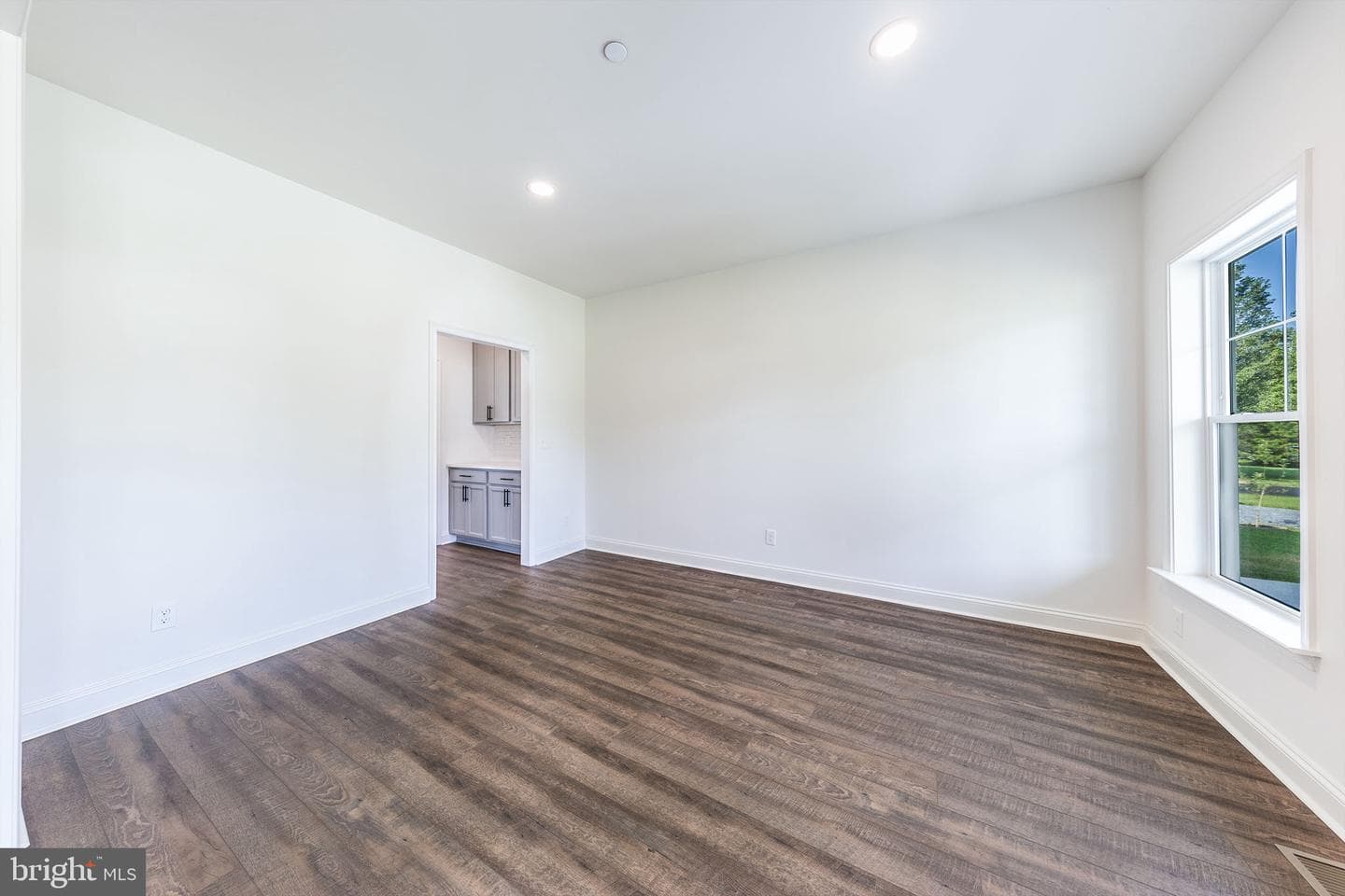 305 N Lake photo 21