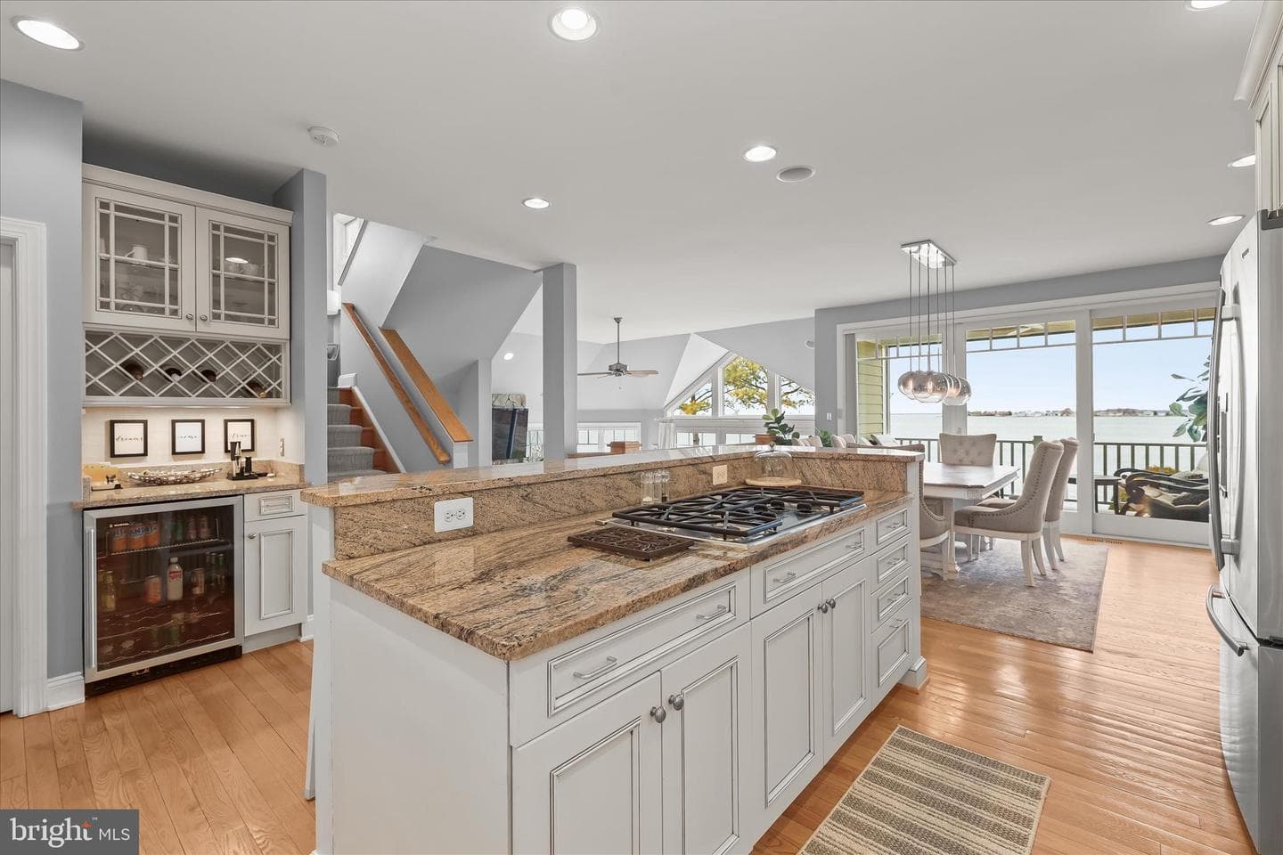 350 Narrows Pointe Drive photo 19
