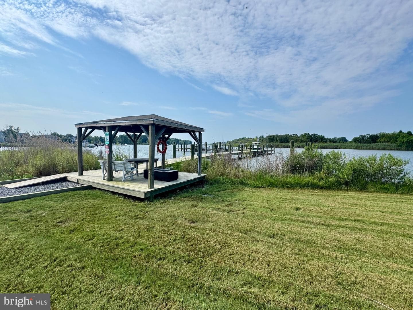 7 Mariners Way photo 35